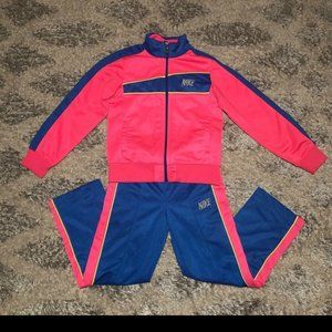 NIKE  TRACK SUIT TODDLER GIRLS SIZE 6